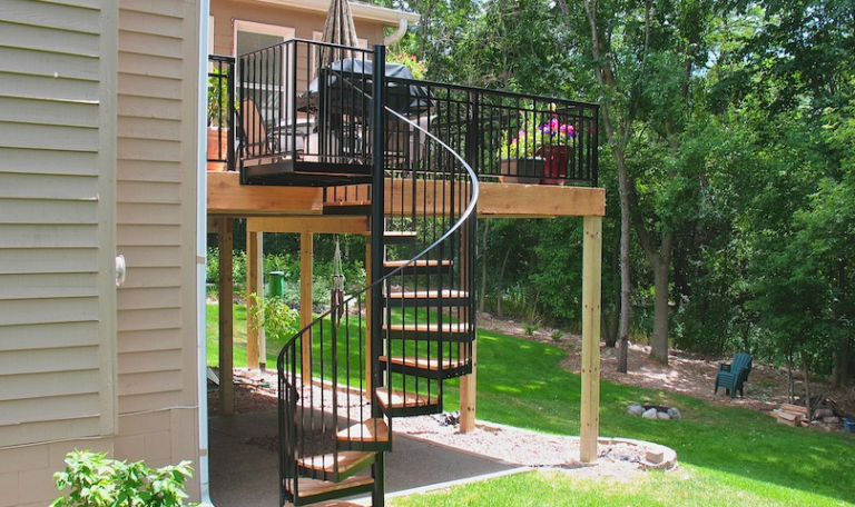 outdoor spiral staircases